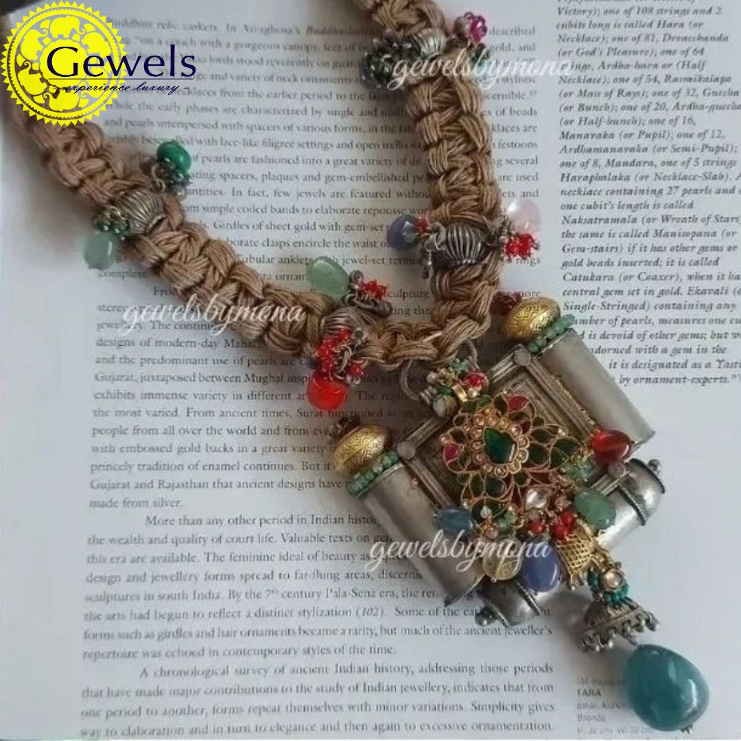 Gewels Tribal Ethno Neckace