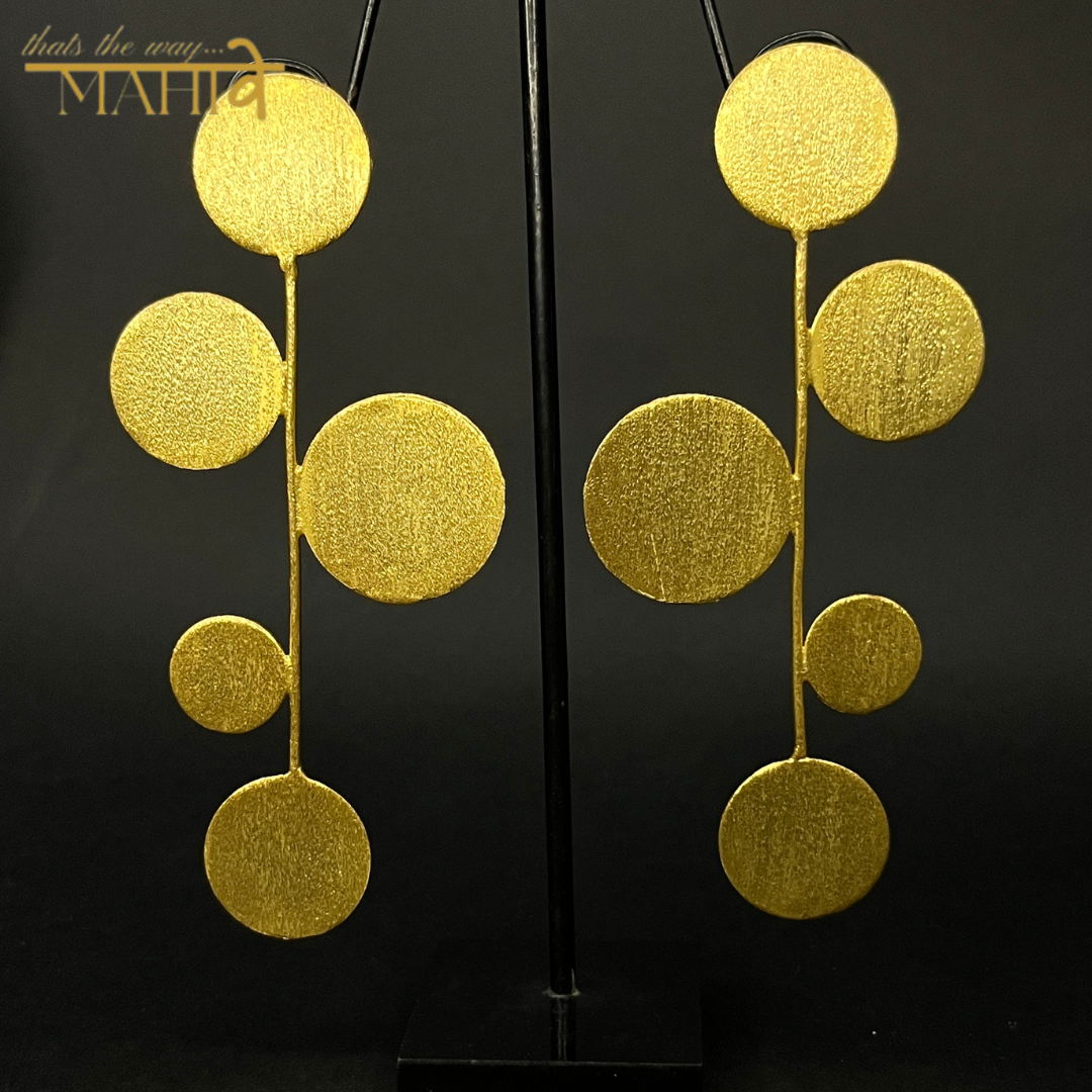 Gewels Gol Pravaah Earrings