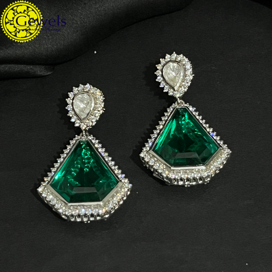 Gewels Kashi Kaanphool Earrings