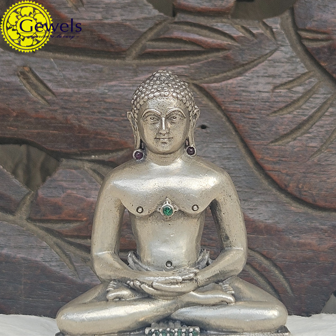 Gewels Lord Mahavir Idol
