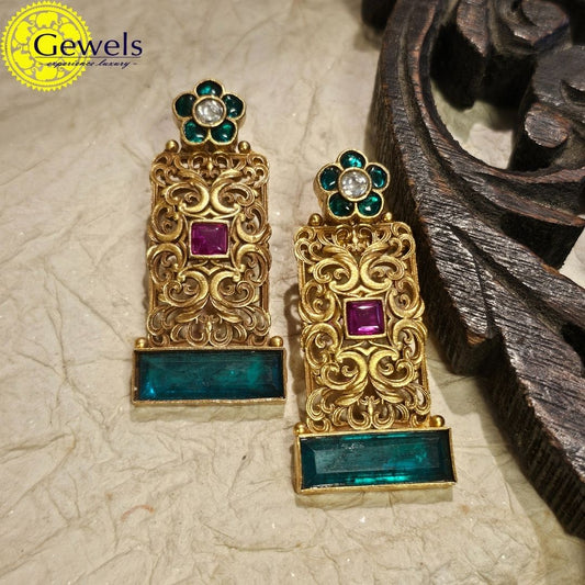 Gewels Mani Varsha Dakshinaya Earrings