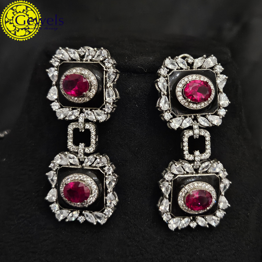Gewels Diamond & Emerald Radiant Neclace Set