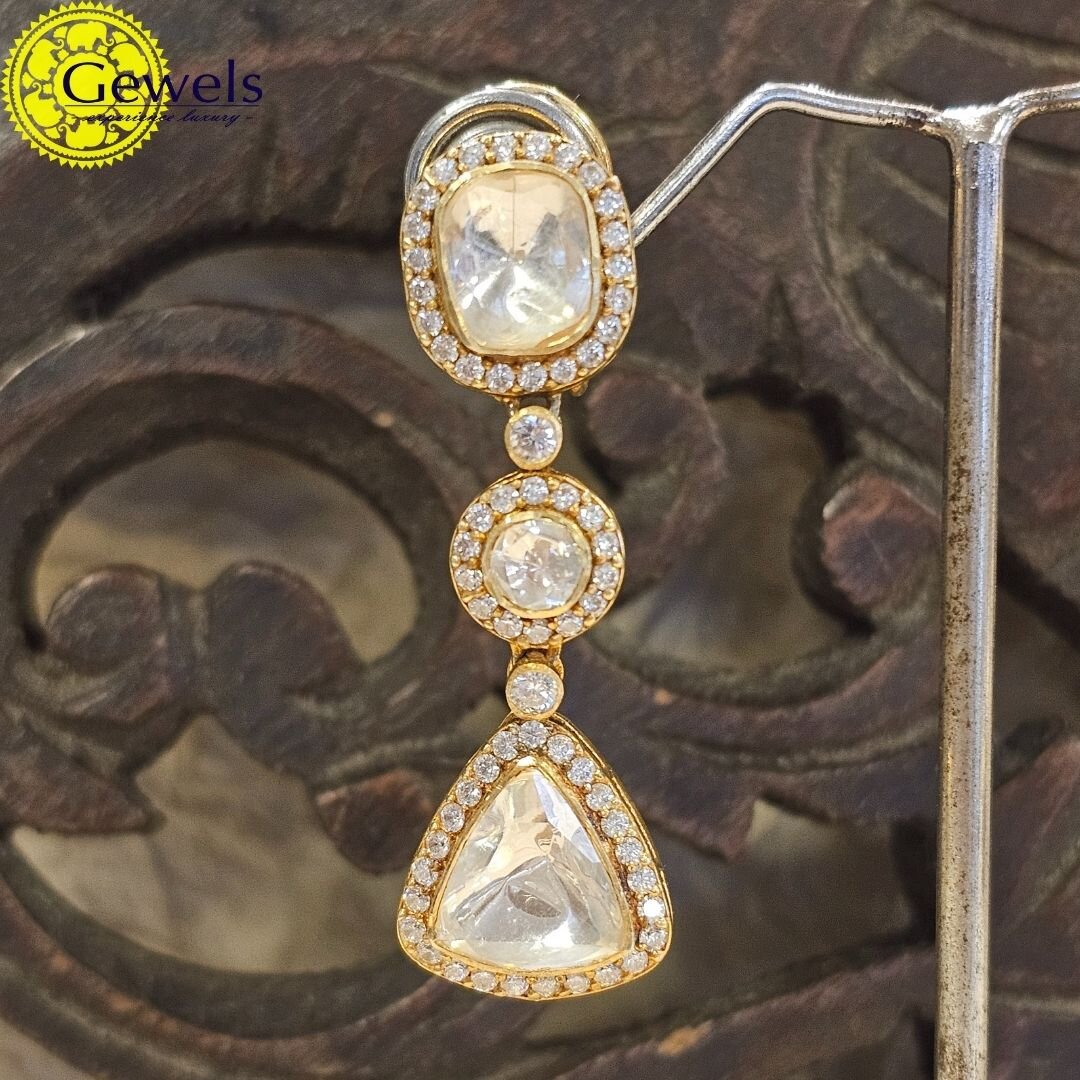 Gewels Aura Ablaze Earrings