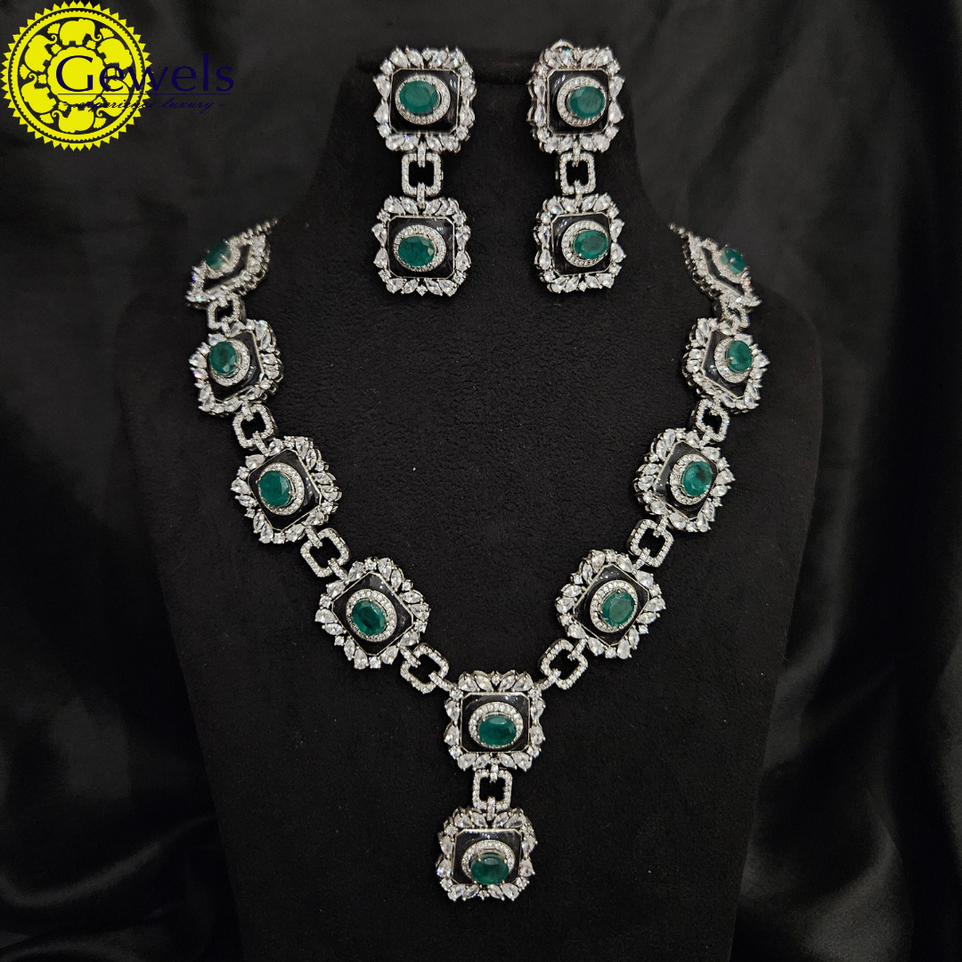 Gewels Diamond & Emerald Radiant Neclace Set