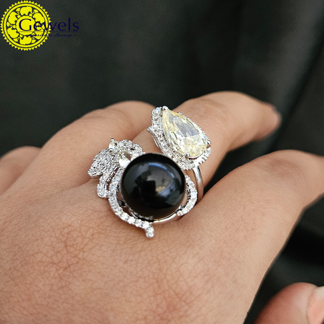 Gewels Chavi Sundara Rings