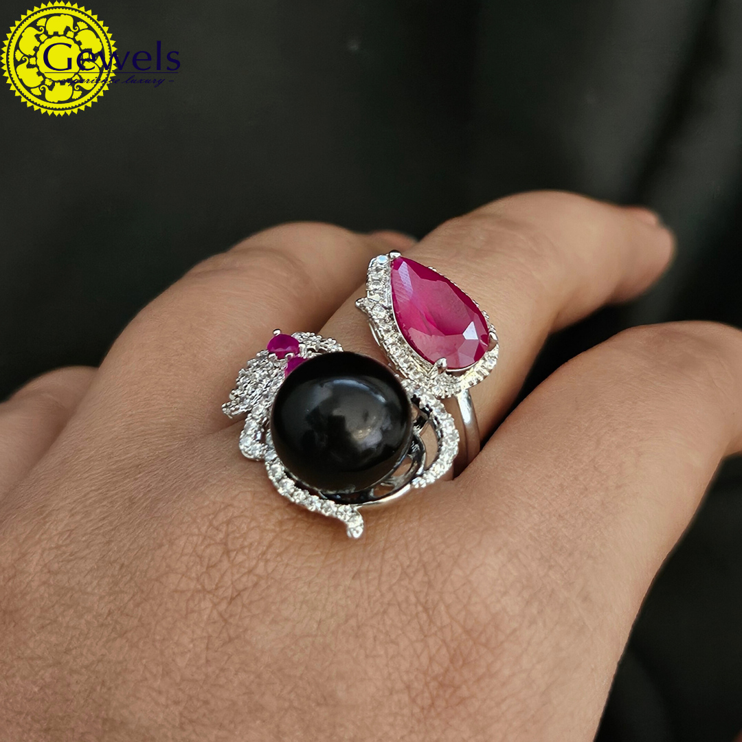 Gewels Chavi Sundara Rings