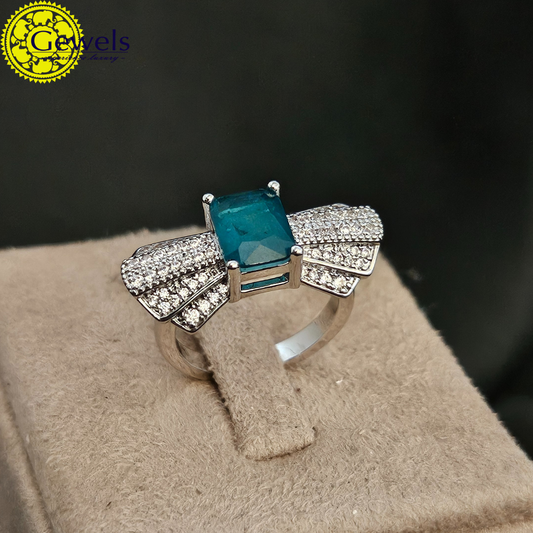 Gewels Meghna Bow Ring