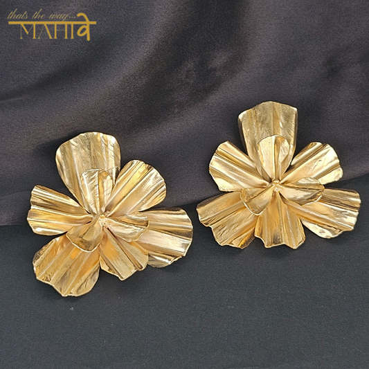 Gewels Vintage Gold Flower Earrings