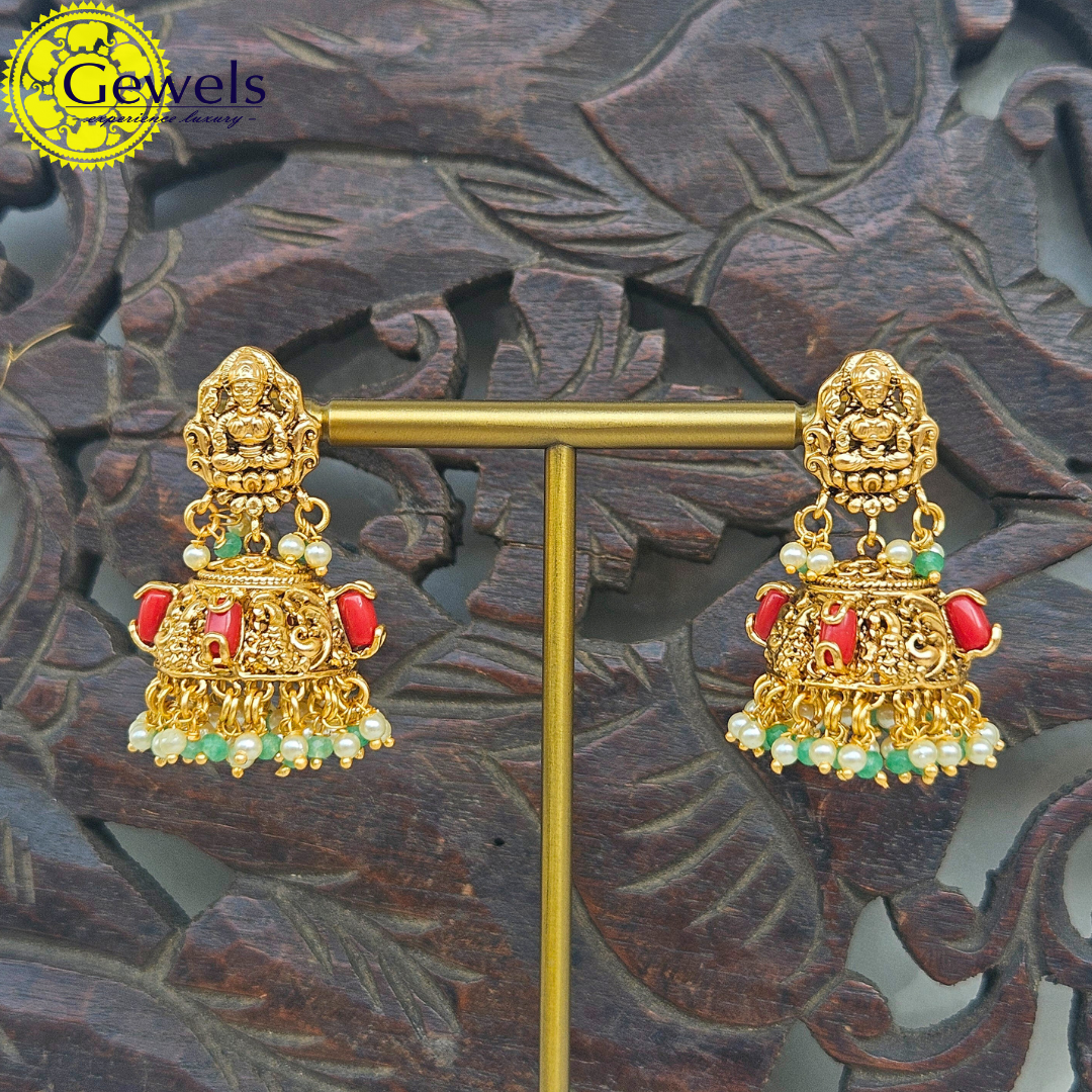 Gewels Veeratna Necklace Set
