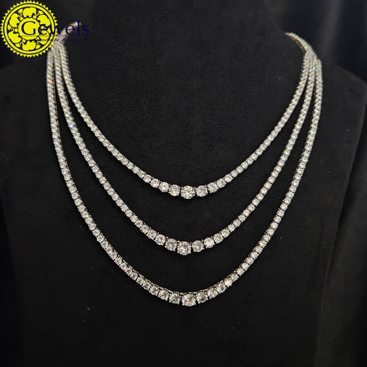 Gewels Kavach Hansli Necklace