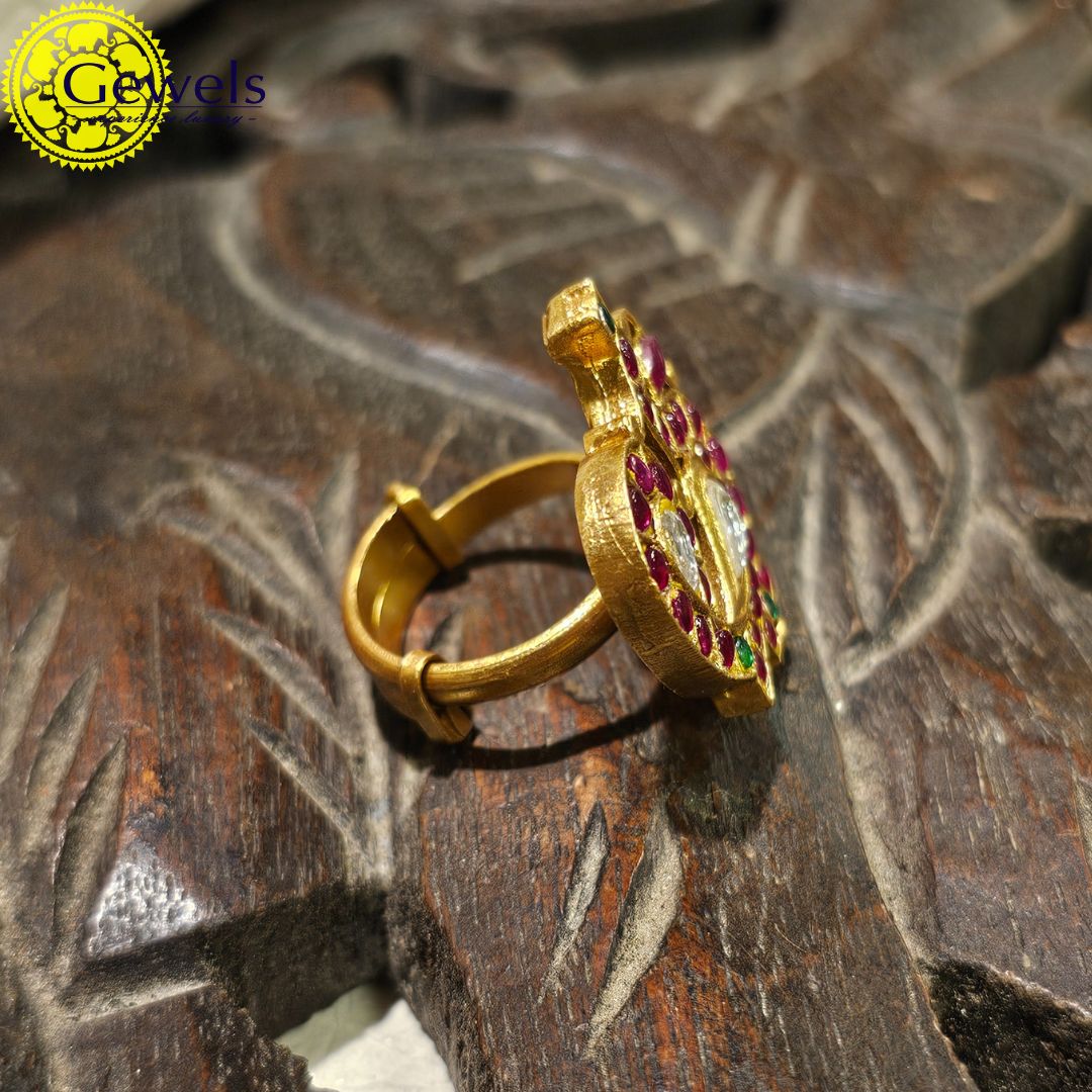 Gewels Shakti Sphurti Ring