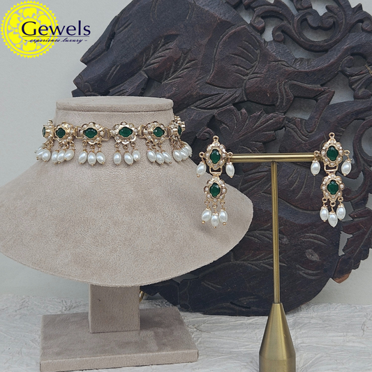 Gewels Lalitsaya Neck Set