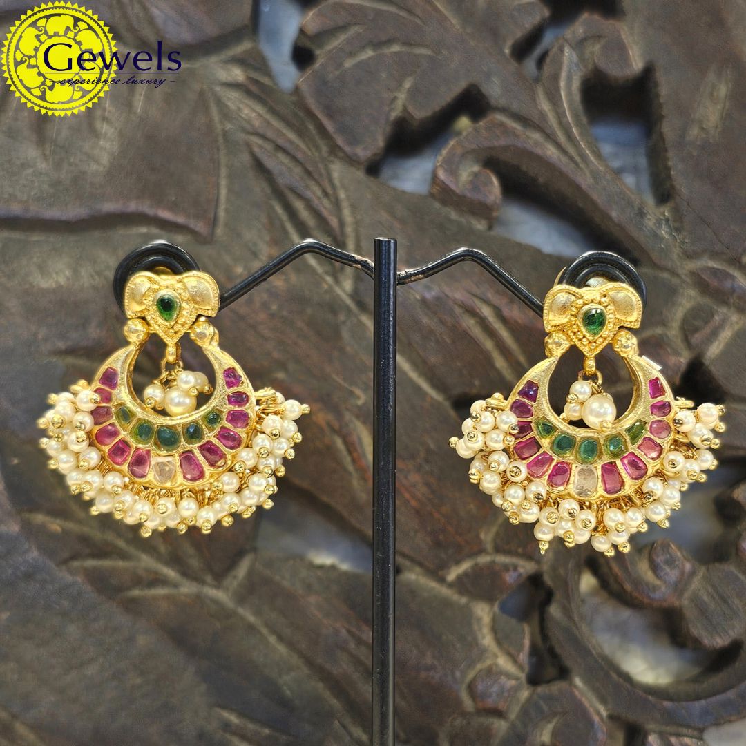 Gewels Mahuli Ruby Earrings