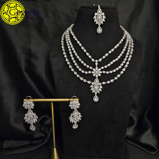 Gewels Anuprita Layered  Necklace Set