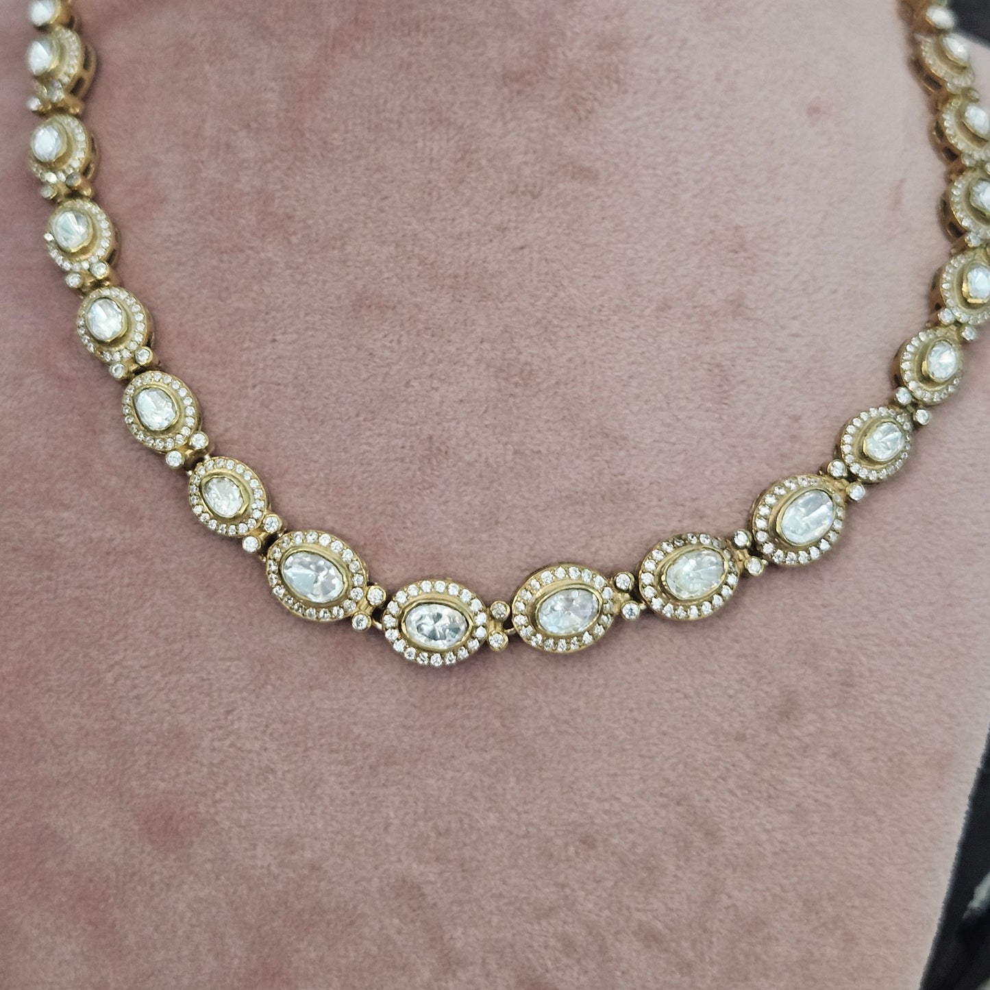Gewels Swasti Raaj Necklace