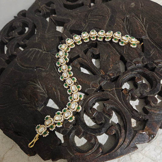 Gewels Polki & Green Stone Silver Bracelet