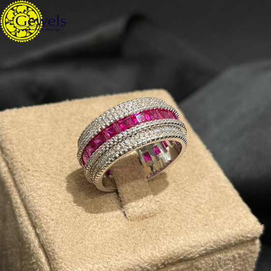Gewels Ruby Band Ring
