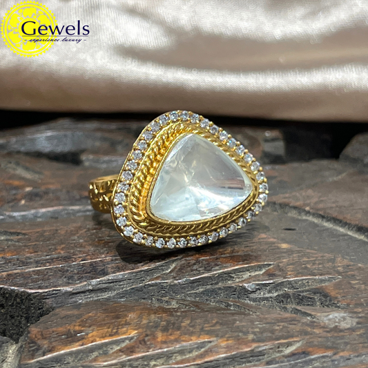 Gewel Padmakshiya Ring