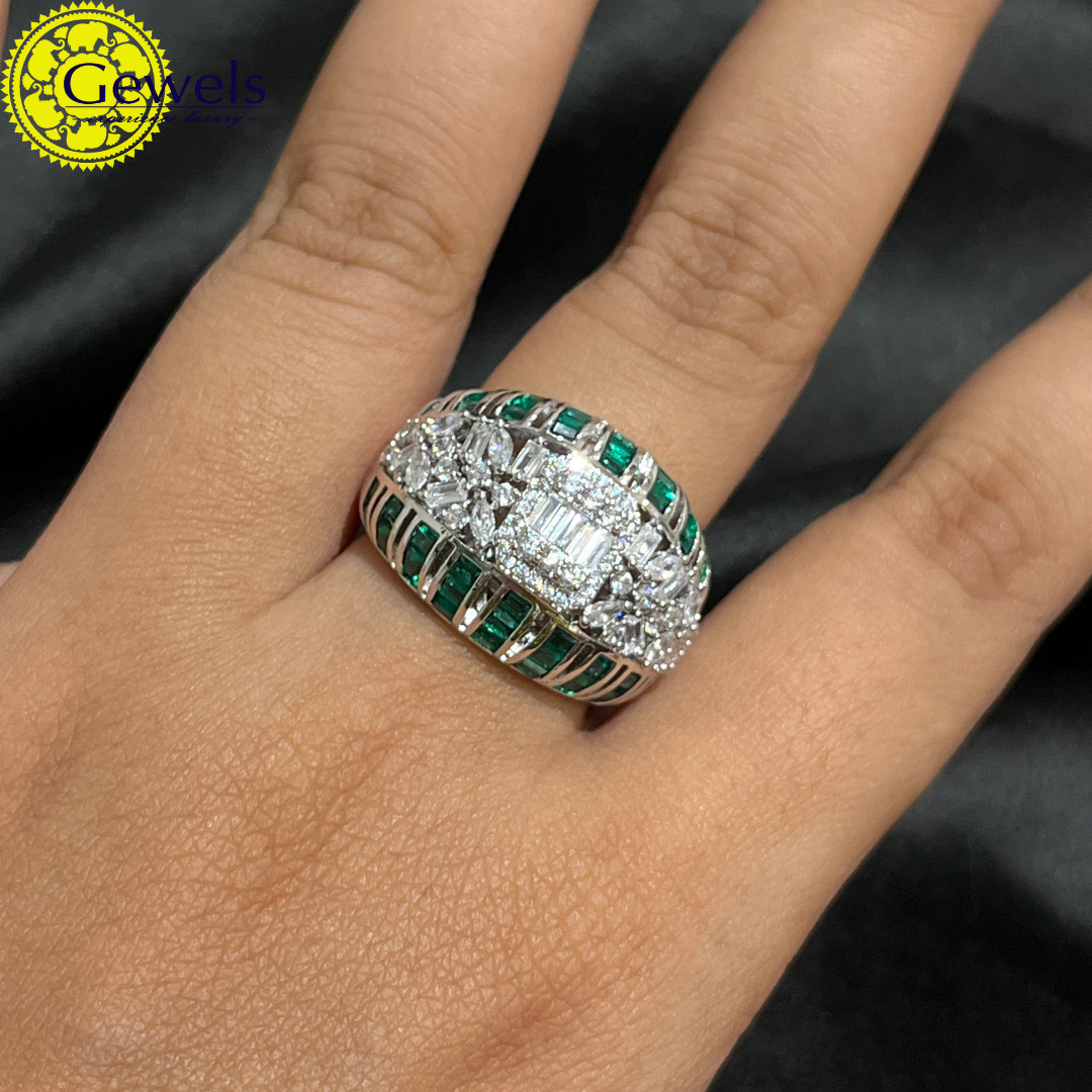 Gewels Butani Ring