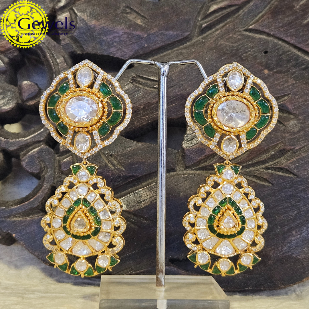 Gewels Soni Morpankh Necklace Set