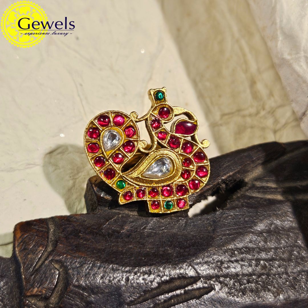 Gewels Mor Ruby Ring