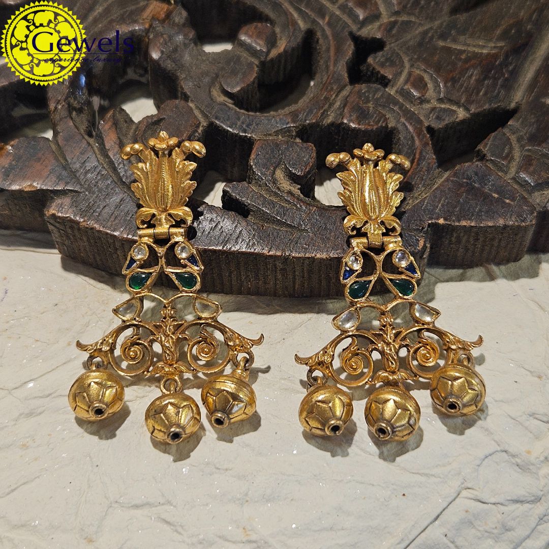 Gewels Anant Rekha Dakshinaya Earring