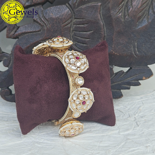 Gewels Saloni Avsa Bangle