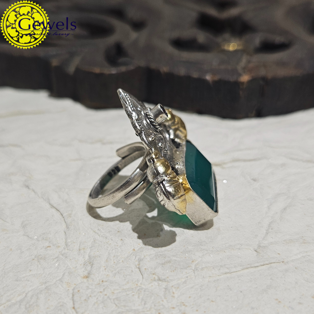 Gewels Hima Silver Ring
