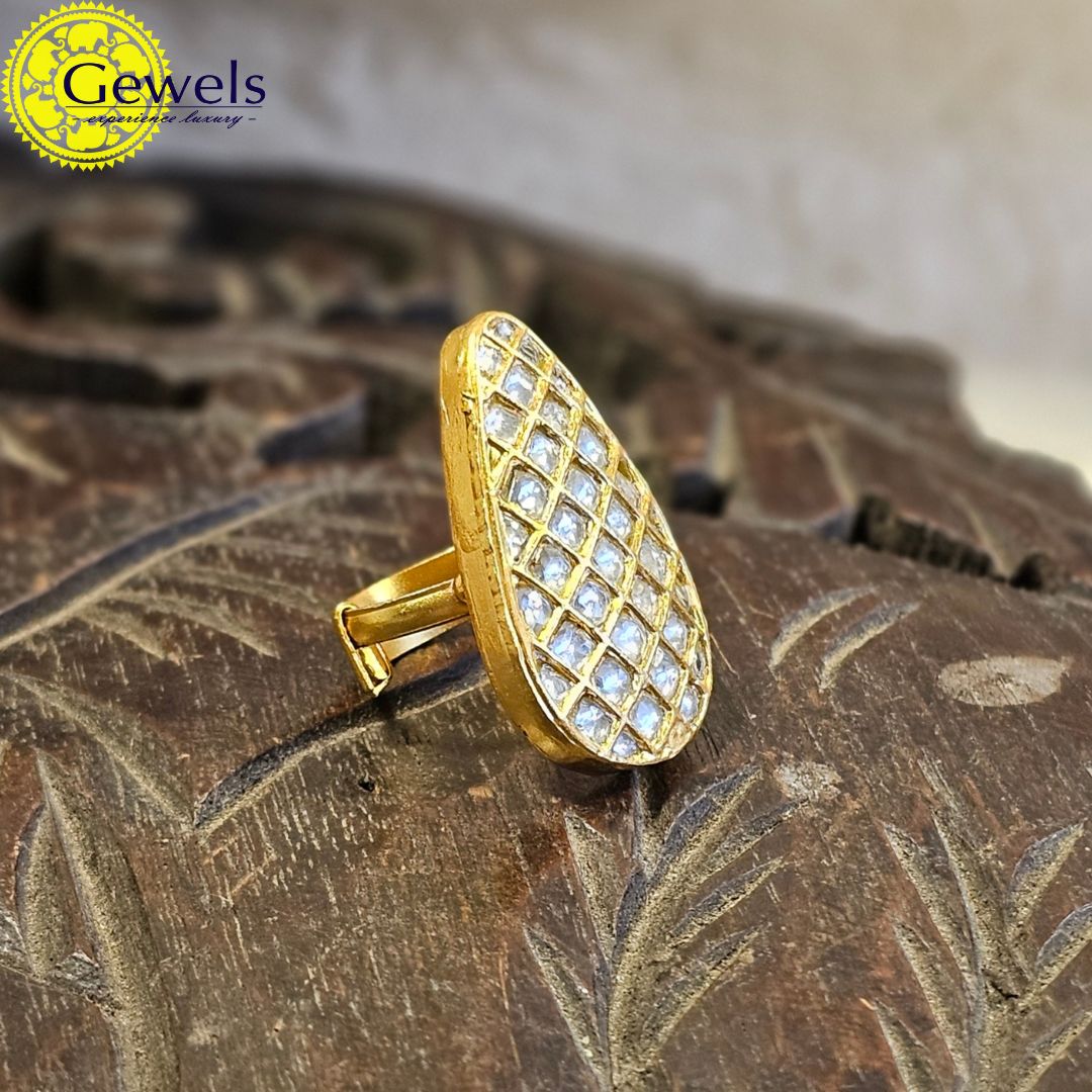 Gewels Kundan Ring