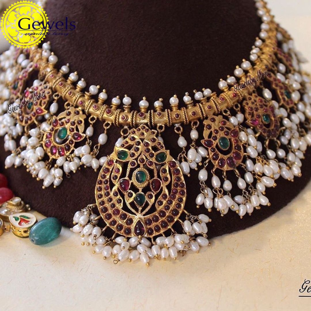 Gewels Gutta Pusalu Necklace Set