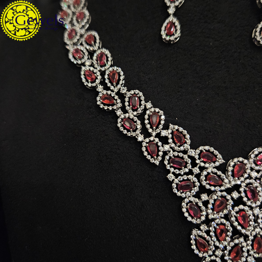 Gewels Karnish Lali Neck Set