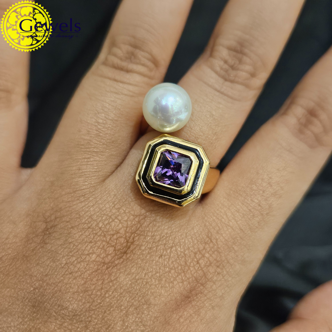 Gewels Suhasini Moti Ring