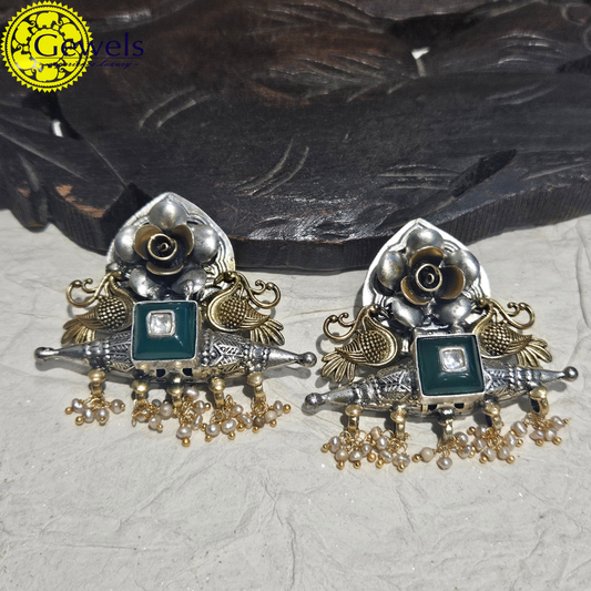 Gewels Virasat Earrings