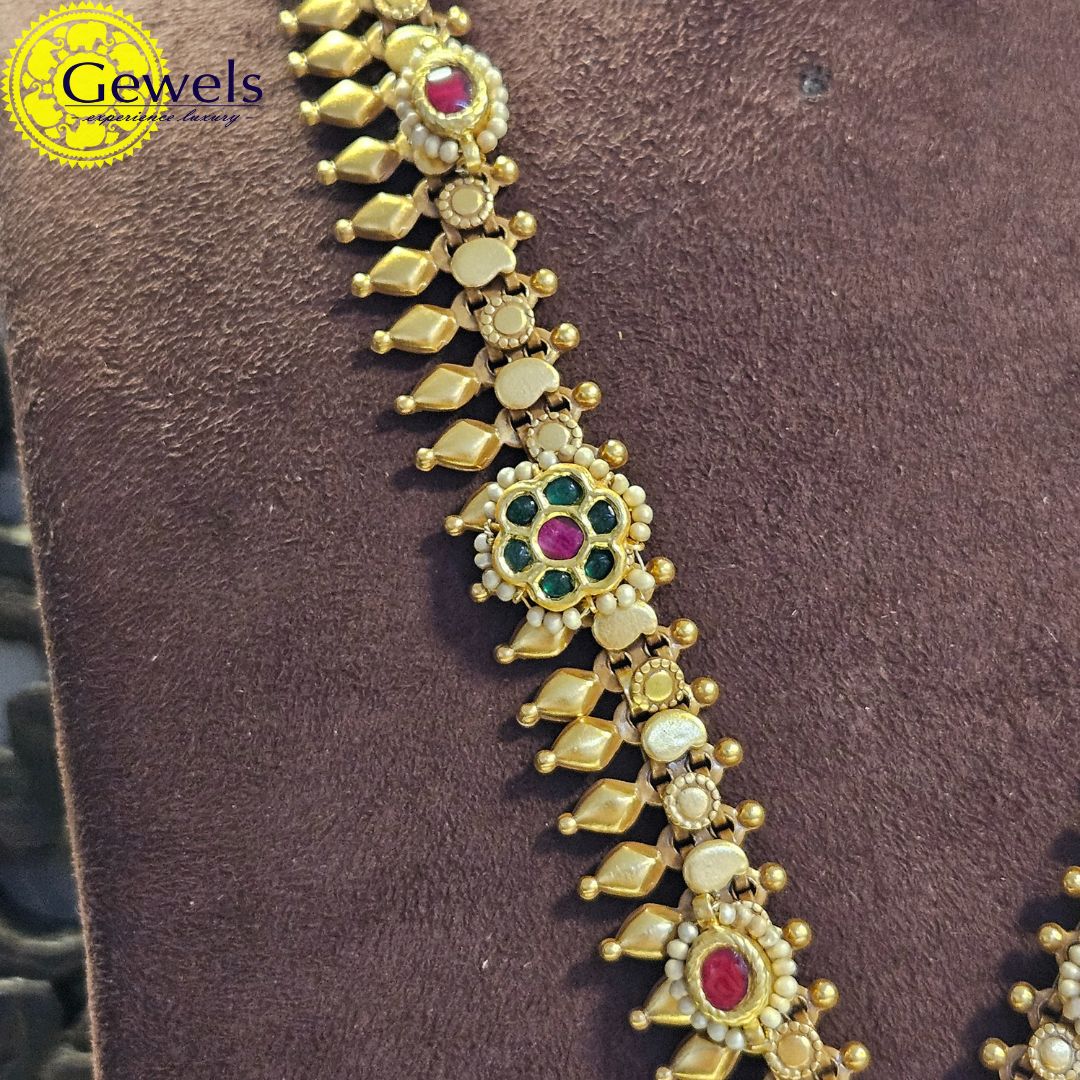 Gewels Mani Aabharan Dakshinaya Necklace