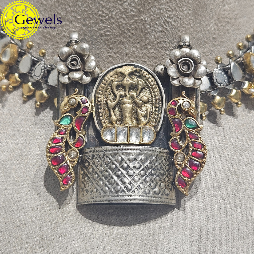 Gewels Palace Dahlia Necklace