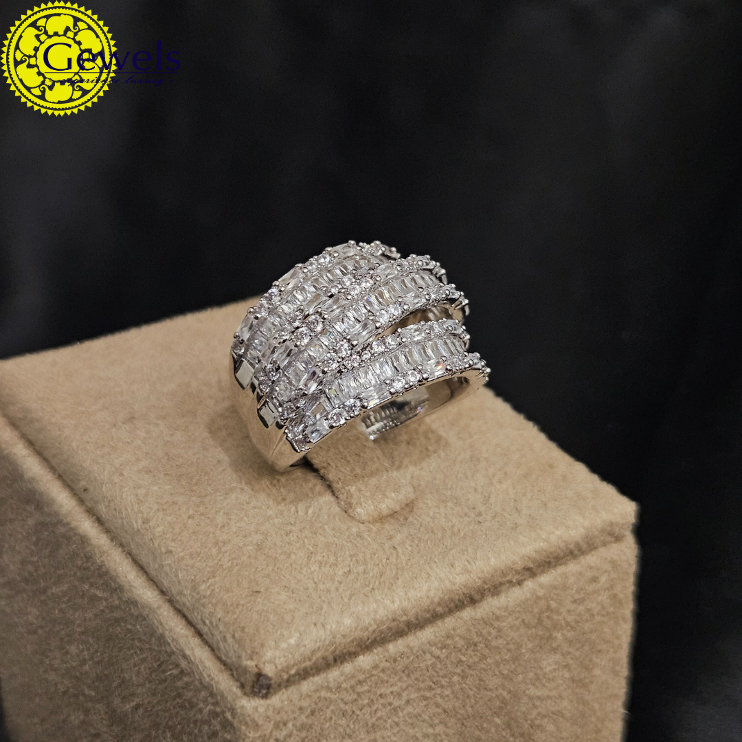 Gewels Kanchanika Ring