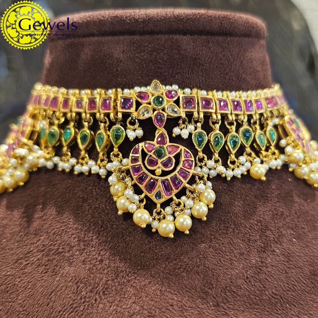 Gewels Anamika Ruby Choker