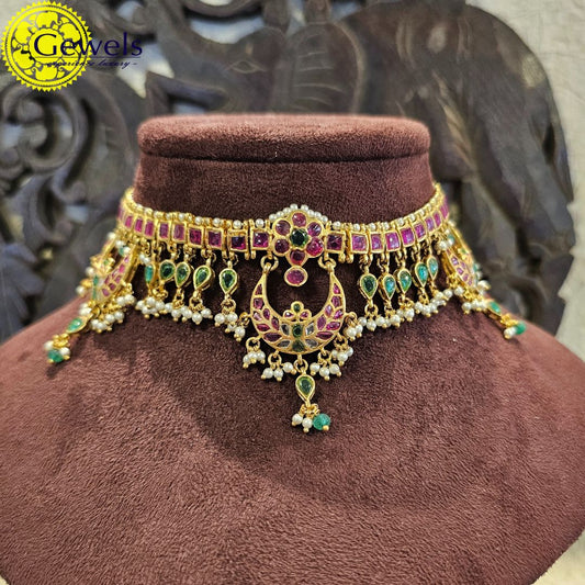 Gewels Devanshi Ruby Choker