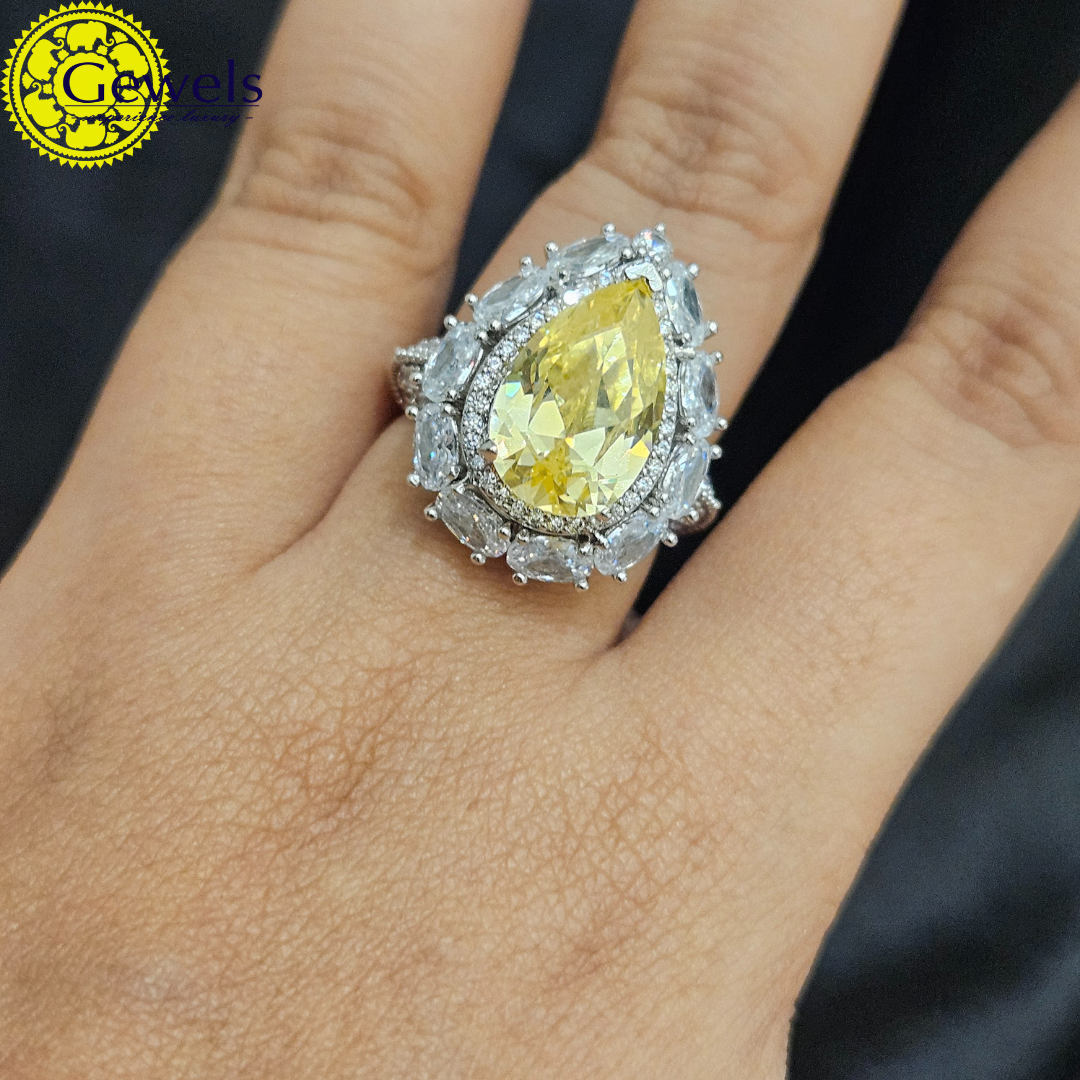 Gewels Vasundhara Valaya Ring