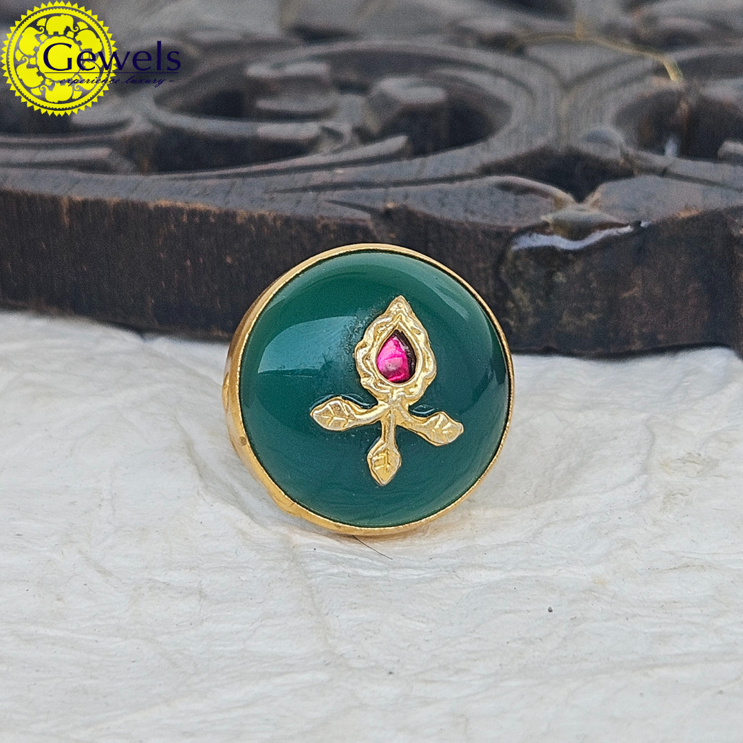 Gewels Green Agate Ring