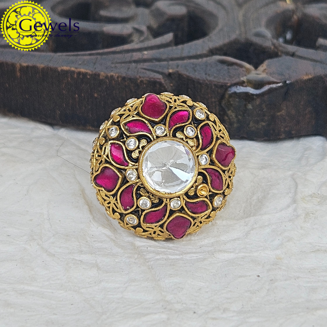 Gewels Laira Kundan Ring