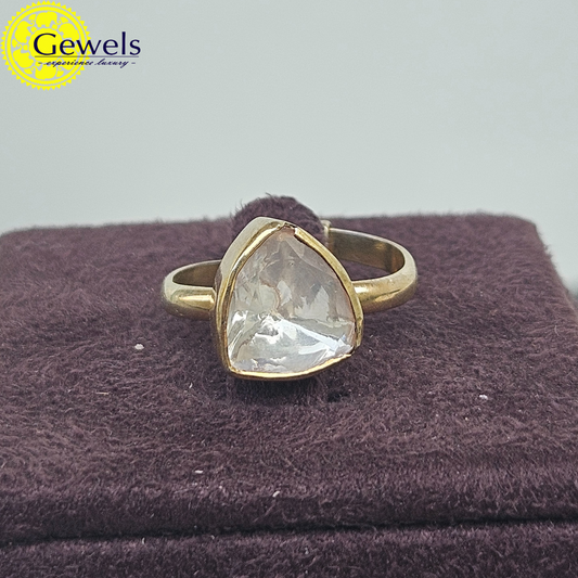 Gewels Simple Pear Ring