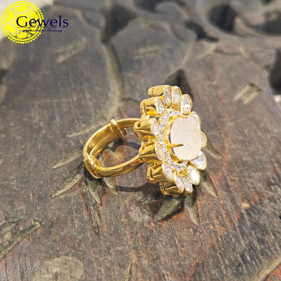 Gewels Polki Rose Quartz Ring