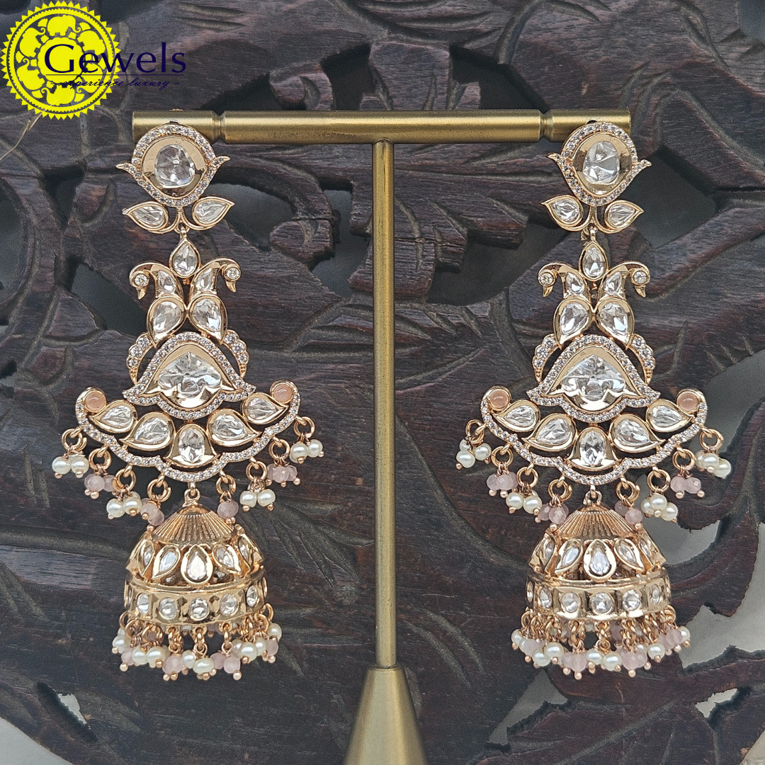 Gewels Mahi Sri Earrings