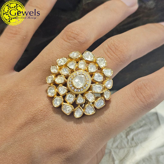 Gewels Phoolkavar Polki Ring