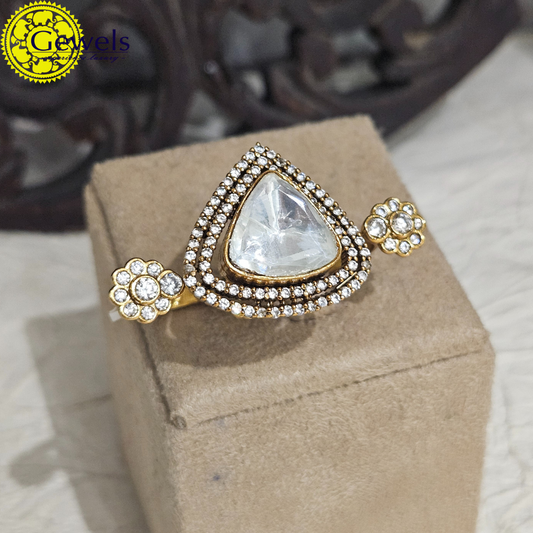 Gewels Lana Revti Ring