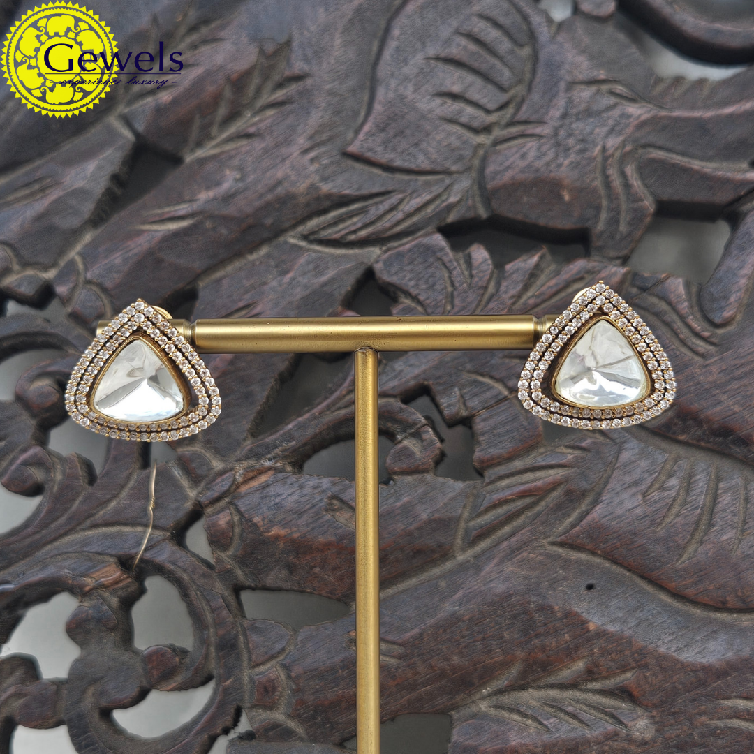 Gewels Shaina Ashvi Earrings