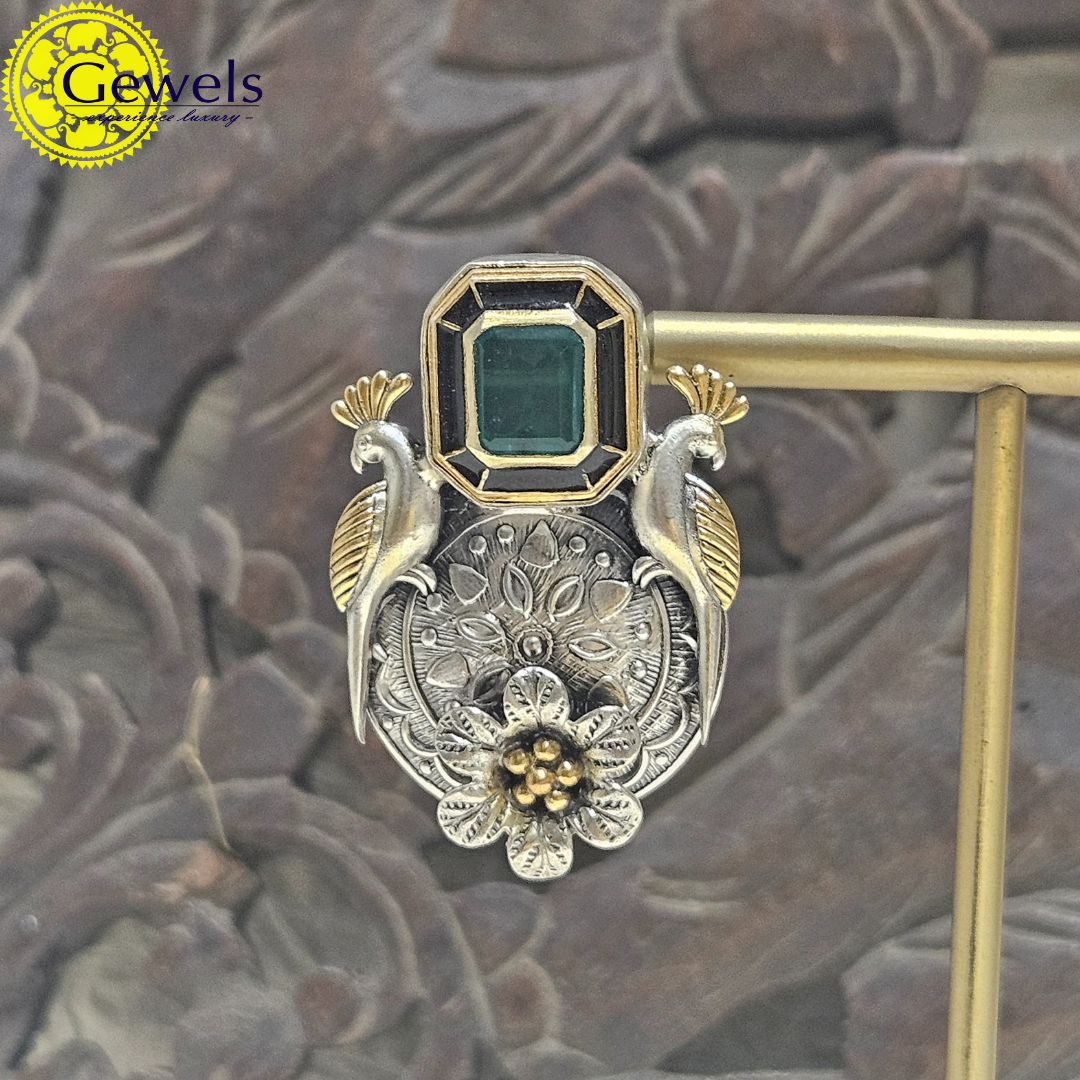 Gewels Ekani Hima Earrings