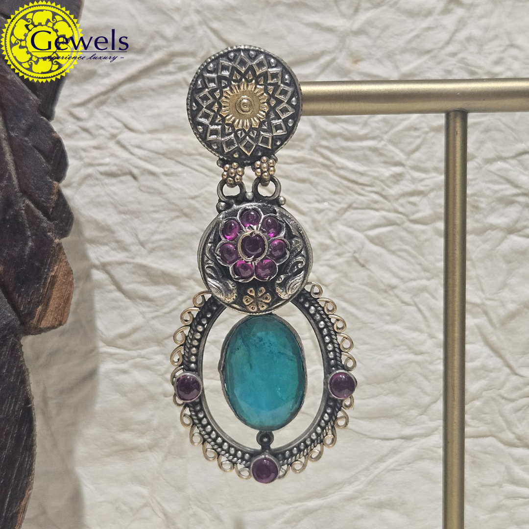 Gewels Prithyanga Earrings