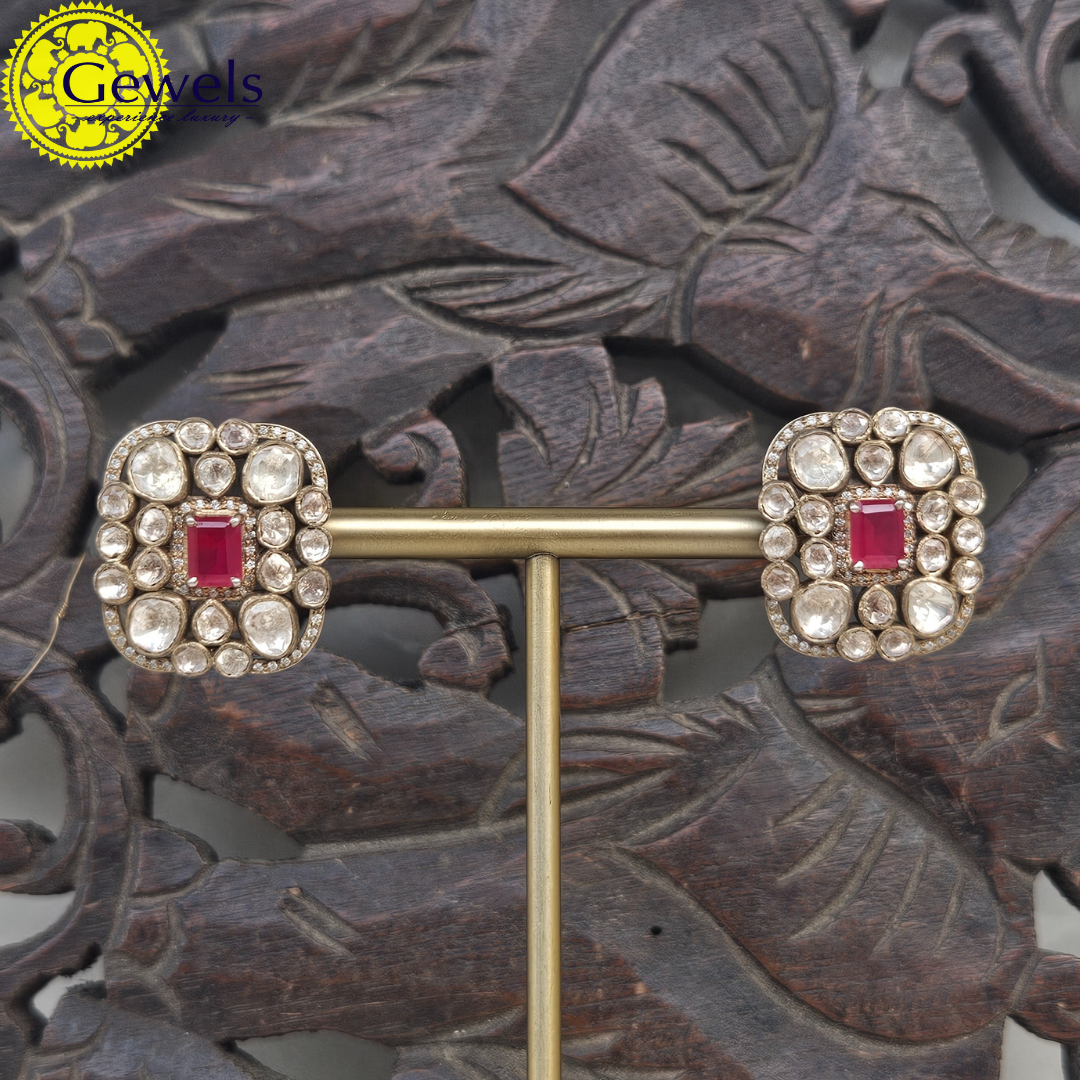 Gewels Tarun Ritvi Earrings